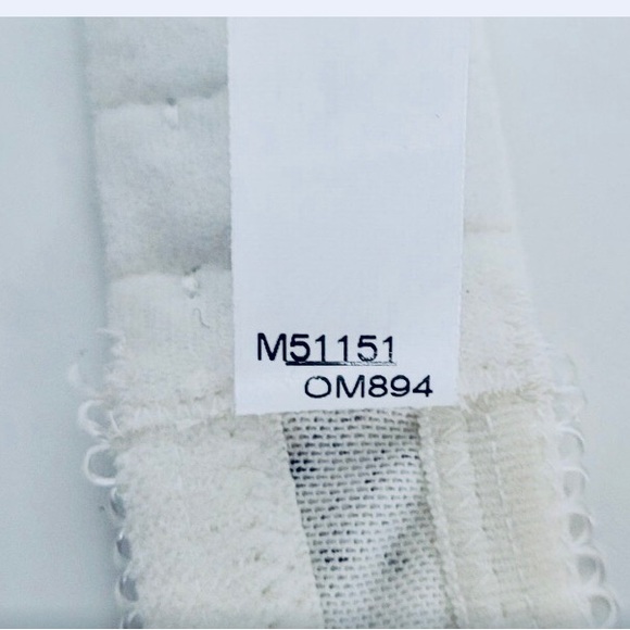 Authentic NEW Dolce & Gabbana  no tags. Delicate French Toile Pattern Ivory Bra - Picture 8 of 10